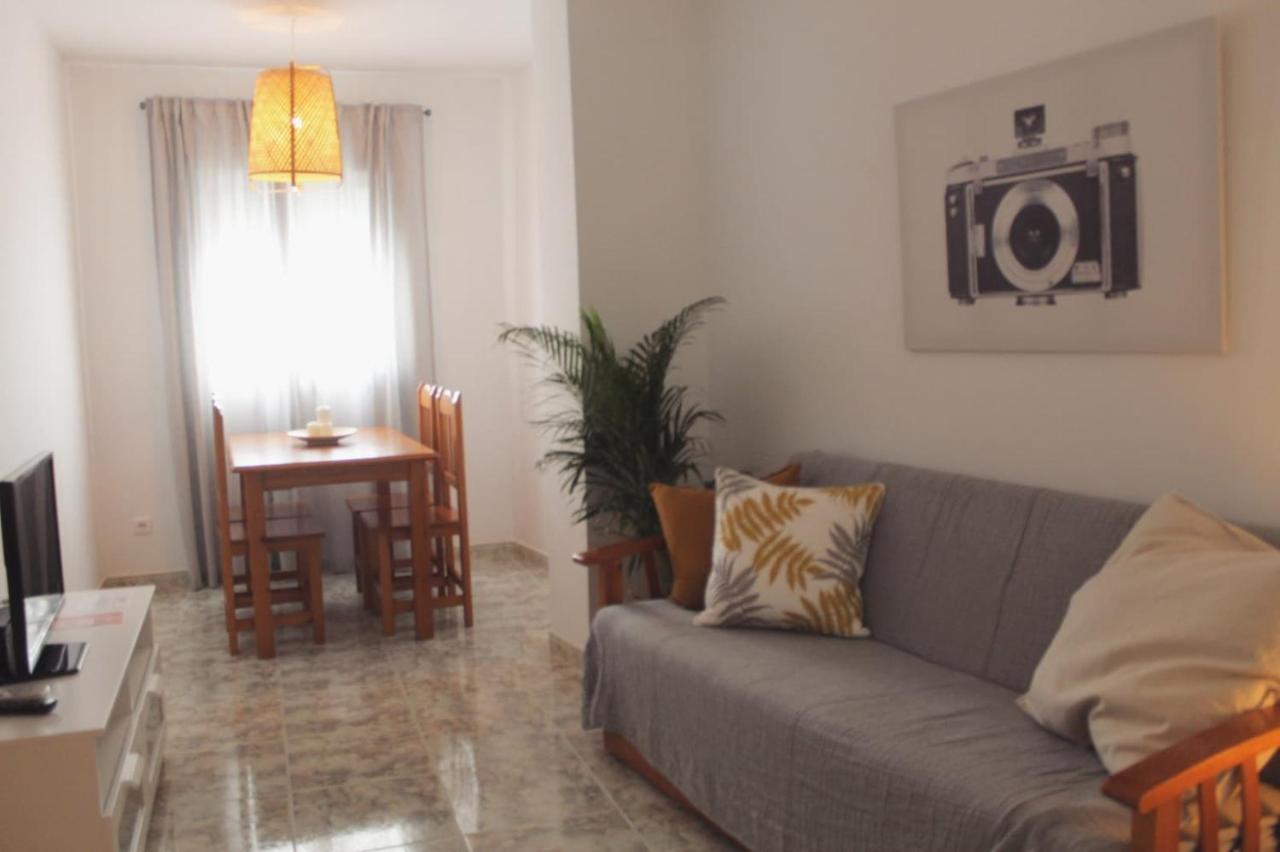 Apartamentos Alan Nerja Εξωτερικό φωτογραφία