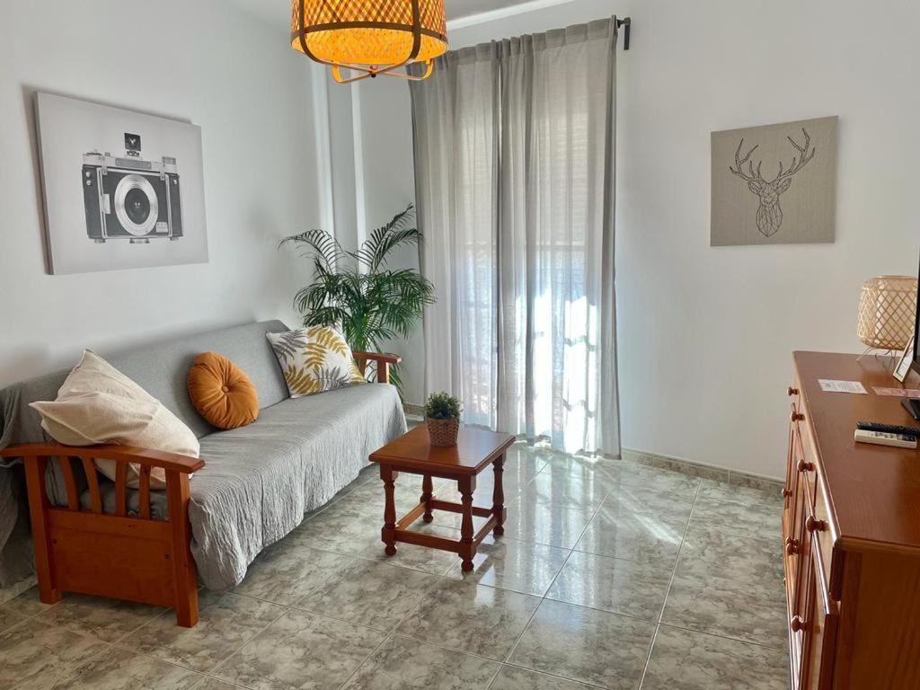 Apartamentos Alan Nerja Εξωτερικό φωτογραφία
