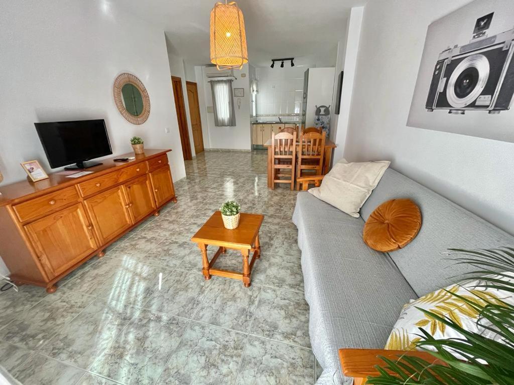 Apartamentos Alan Nerja Εξωτερικό φωτογραφία