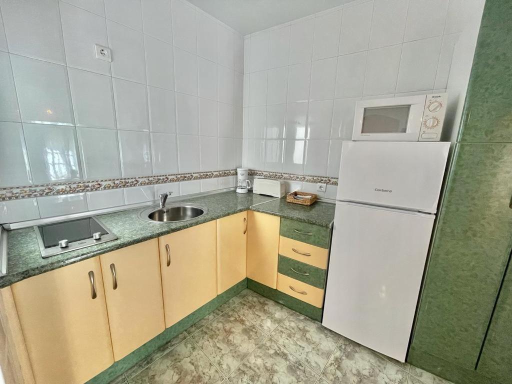 Apartamentos Alan Nerja Εξωτερικό φωτογραφία