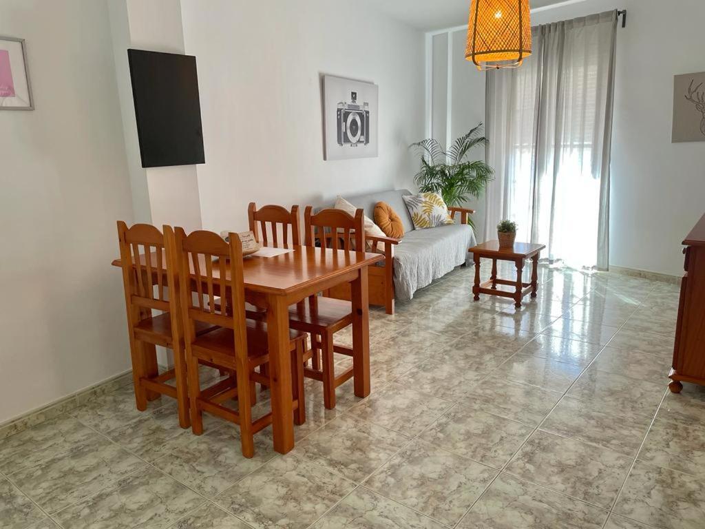Apartamentos Alan Nerja Εξωτερικό φωτογραφία