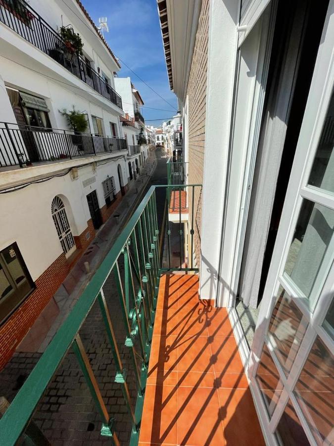 Apartamentos Alan Nerja Εξωτερικό φωτογραφία