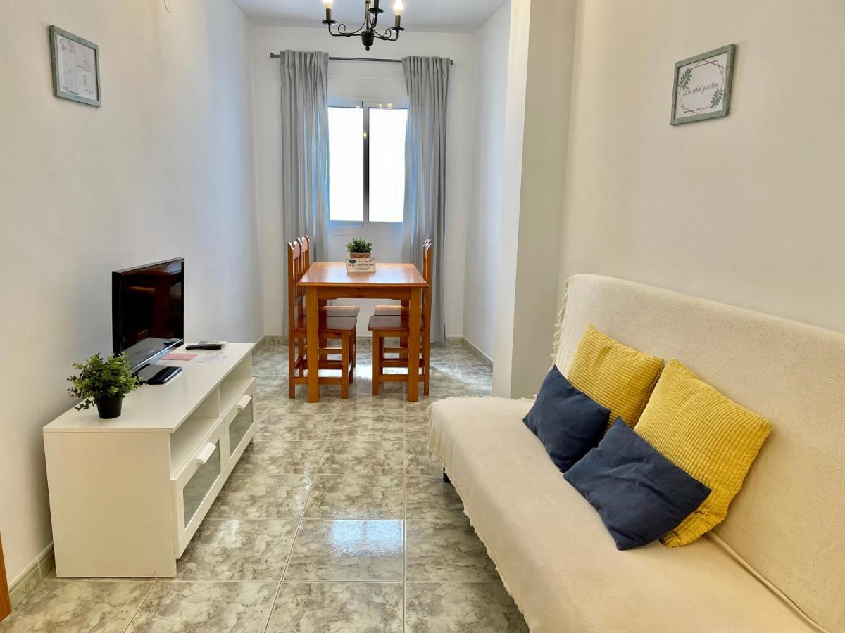 Apartamentos Alan Nerja Εξωτερικό φωτογραφία