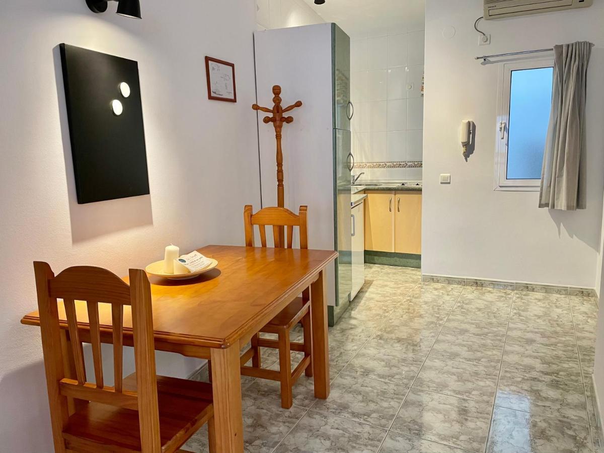 Apartamentos Alan Nerja Εξωτερικό φωτογραφία
