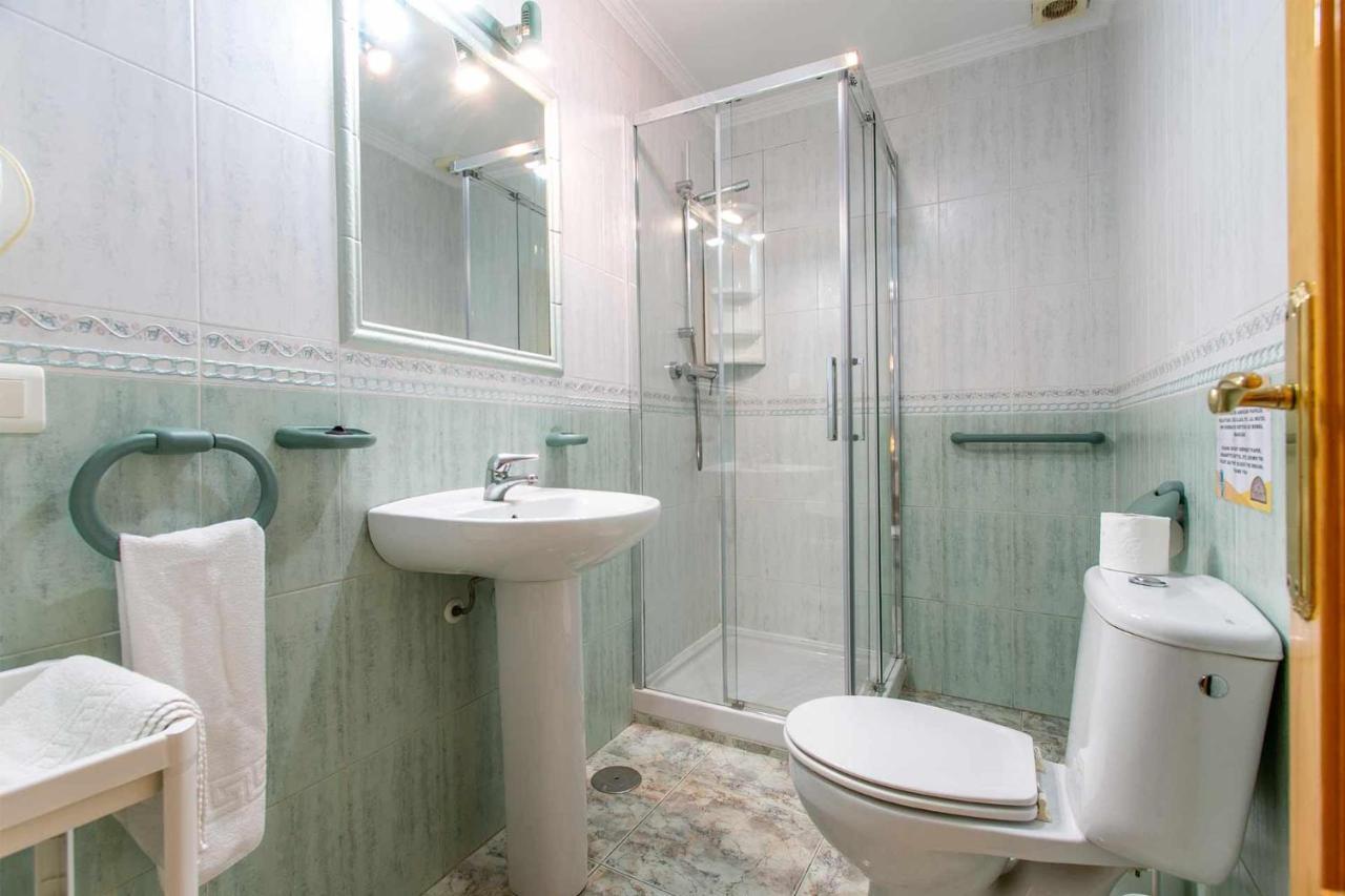 Apartamentos Alan Nerja Εξωτερικό φωτογραφία