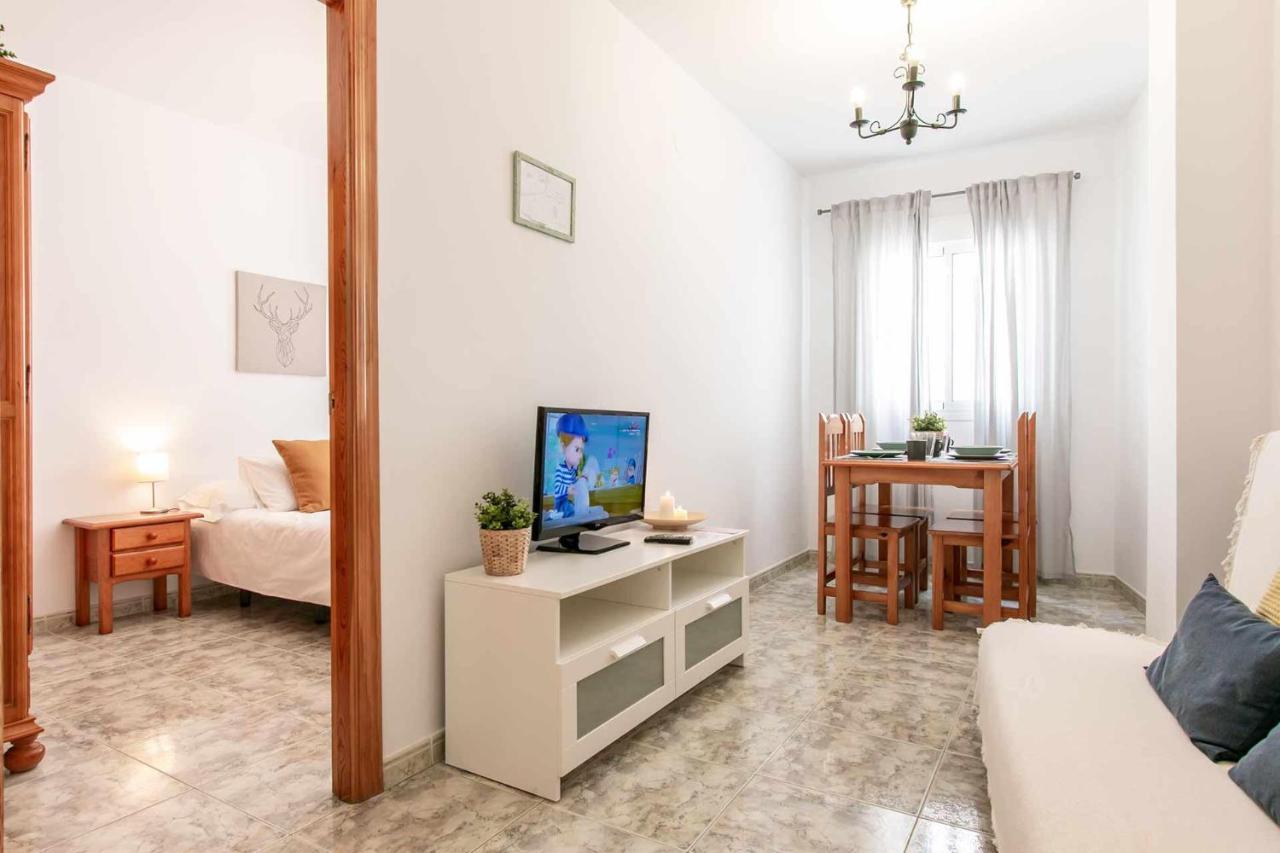 Apartamentos Alan Nerja Εξωτερικό φωτογραφία